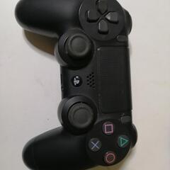 検討中PS4本体　コントローラー　ケーブル類の画像