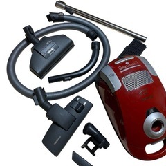 Miele (ミーレ)掃除機 S4560