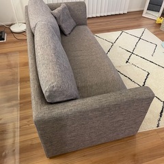 4月5日のお渡し希望　3人用ソファ　ニトリの画像