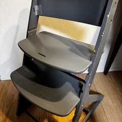 ベビーダイニングチェアの画像