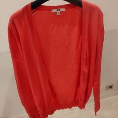 【無料】UNIQLOカーディガン【西日暮里/新三河島】