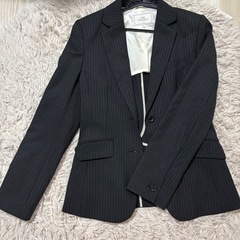 レディース　スーツ　リクルートスーツ　9号の画像