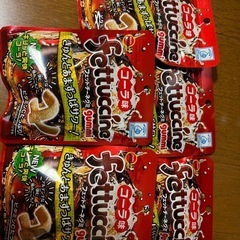 フィットチーネグミコーラ