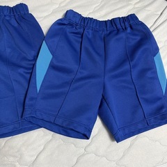 識名小学校　運動着　ジャージの画像