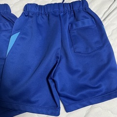 識名小学校　運動着　ジャージの画像