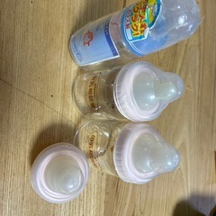 哺乳瓶の画像
