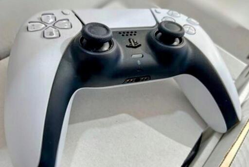 ★商談成立★　(即使用可能)　Play Station5 ＋ ソフト1本込み　条件追記あり