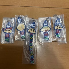 TXT クレヨンしんちゃん　コラボガチャガチャ