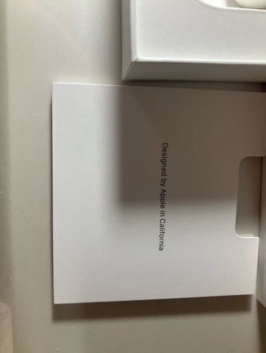 新品未使用品AirPods第2世代
