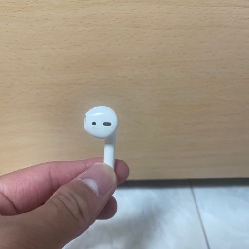 AirPods