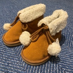 16センチ　スエードブーティー