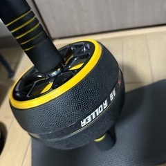 腹筋アブローラー マット付き 筋トレの画像