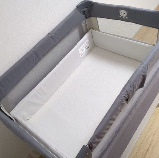 ベビーベッド　ココネルエアープラス