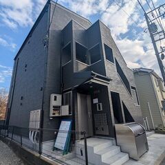 🉐初期費用５万円🙂新築ＢＴ別デザイナーズ！小田急線厚木駅徒歩７分...