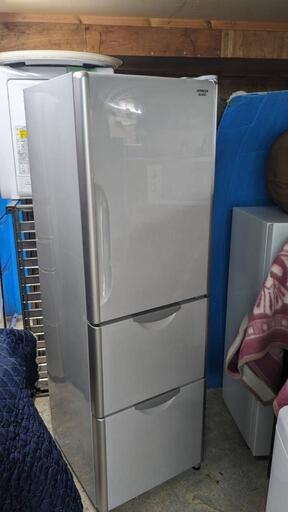 配送無料 大きな冷蔵庫!!300L