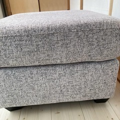 服部家具　ソファーオットマンの画像