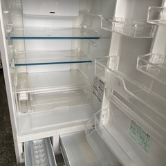 🎄☘️大阪市から阪南市まで配達設置無料🎄パナソニック冷蔵庫426L🍀保証有りの画像