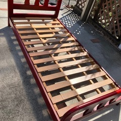 ベッド　　　マット付き