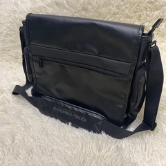 MANDARINA DUCK ×SAC’S BARメッセンジャーバッグ