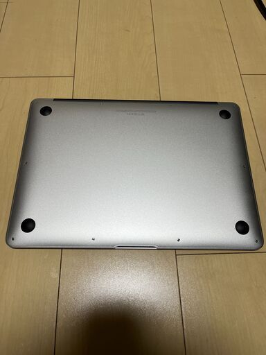 [値下げ]?89%　Apple MacBook Air 13インチ (2017) Core i5 8GB 128GB シルバー