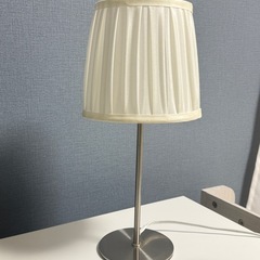 ニトリ　間接照明　電球付きの画像