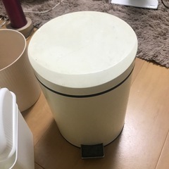 已拿走垃圾桶