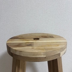 スツールの画像