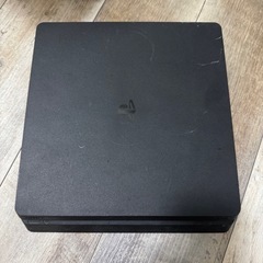 PS4本体とカセット3点