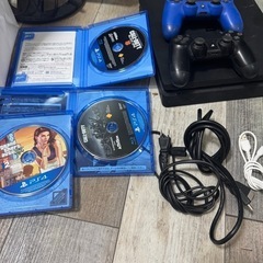 PS4本体とカセット3点の画像