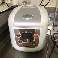 決定済み 
炊飯器