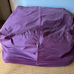 座布団5枚　お譲りいたします。の画像