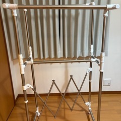 ハンガーラック