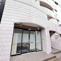 💕オーナーチェンジ💕視認性良好な角地に立地🎶全6戸 ［店舗×5・店舗事務所×1］、RC造地下1階付3階建🎵 - 不動産売買（マンション/一戸建て）