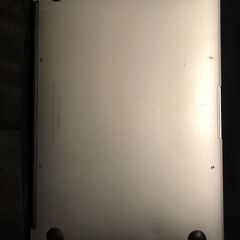 「MacBook Air 11インチ Early 2015　MJVM2J/A」超軽量薄型モバイルノートPC / Core i5搭載 / メモリー4GB / SSD-128GB / Webカメラ / Bluetooth / 無線LAN / MacOS(Sonoma－Patcher利用) &Office2019とWindows11(23H2)＆OfficeProPlus選択起動可能の画像