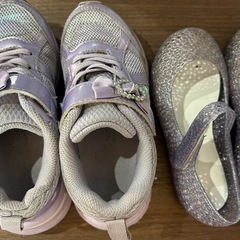 女の子　スニーカー、サンダル18センチ　紫の画像