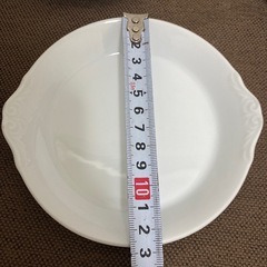 アンティークな小皿4枚の画像