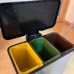 🌟ゴミ箱分別🌟美品の画像