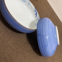 煮物椀2つ　小鉢の画像