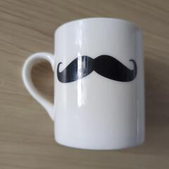 マグカップ ヒゲ 中古品 白 コップ 