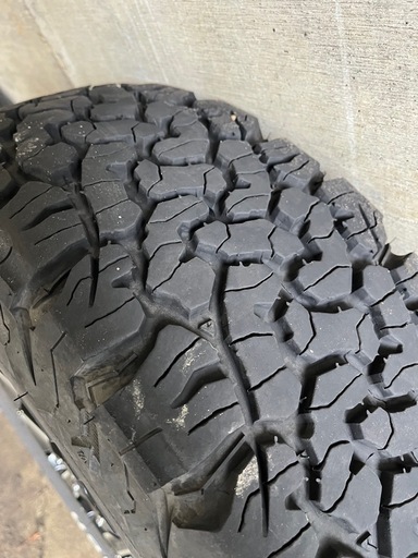 225/70R16 オールテレーン付き　
 