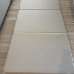 マットレスの画像