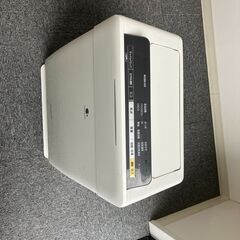 掃除機、空気清浄機、モニター、タブレットの画像