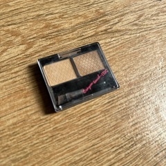 アイブロウパウダーの画像