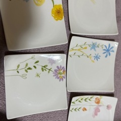 食器　シャンパングラス　お花小皿　和小鉢　差し上げますの画像