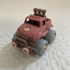 スリーコインズ　車　おもちゃ