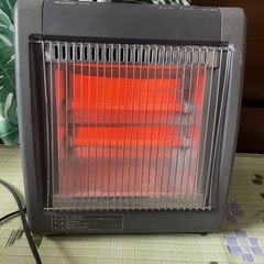 SHARP電気ストーブ