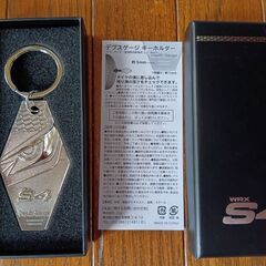 スバル 　WRX S4  　タイヤの溝をチェックできるキーホルダー