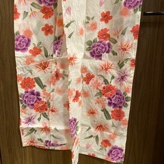 浴衣　花柄　白地にピンク　可愛い系の画像
