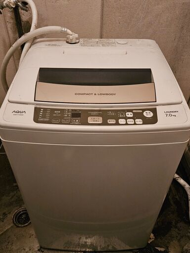 ハイアールアクア 7.0kg 全自動洗濯機 AQW-P70A　2012年製造