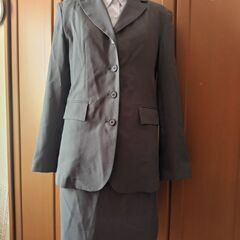 スーツ　9号
